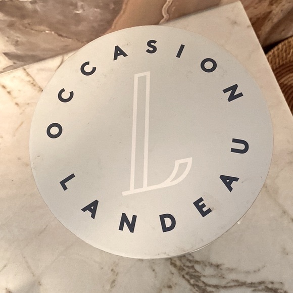 Occasion Landeau Classic Branded box for flower bouquets - Picture 5 of 9